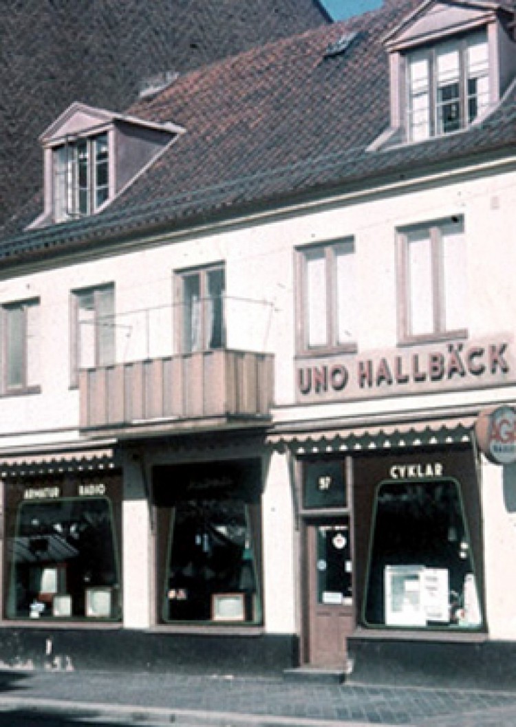 HALLBÄCKS förr i tiden nar_hallbacks_lag_pa_sodergatan_97.jpg