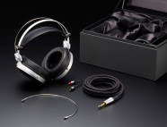 Pioneer SE-MASTER1