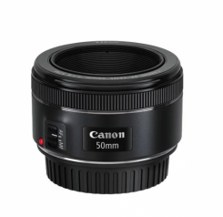 Canon EF 50mm f/1,8 STM Kameraobjektiv hos Hallbacks.se