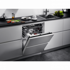 AEG FSE73727P hos Hallbacks.se