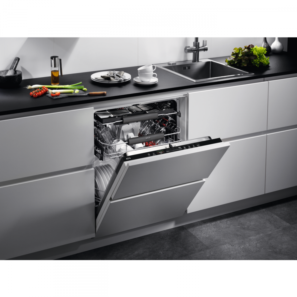 AEG FSE73727P hos Hallbacks.se
